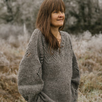 Biches & Bûches no. 6 - Amanda Sweater - patron pdf en français