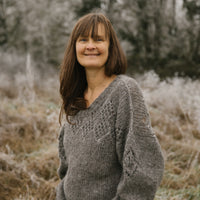 Biches & Bûches no. 6 - Amanda Sweater - pdf pattern in english