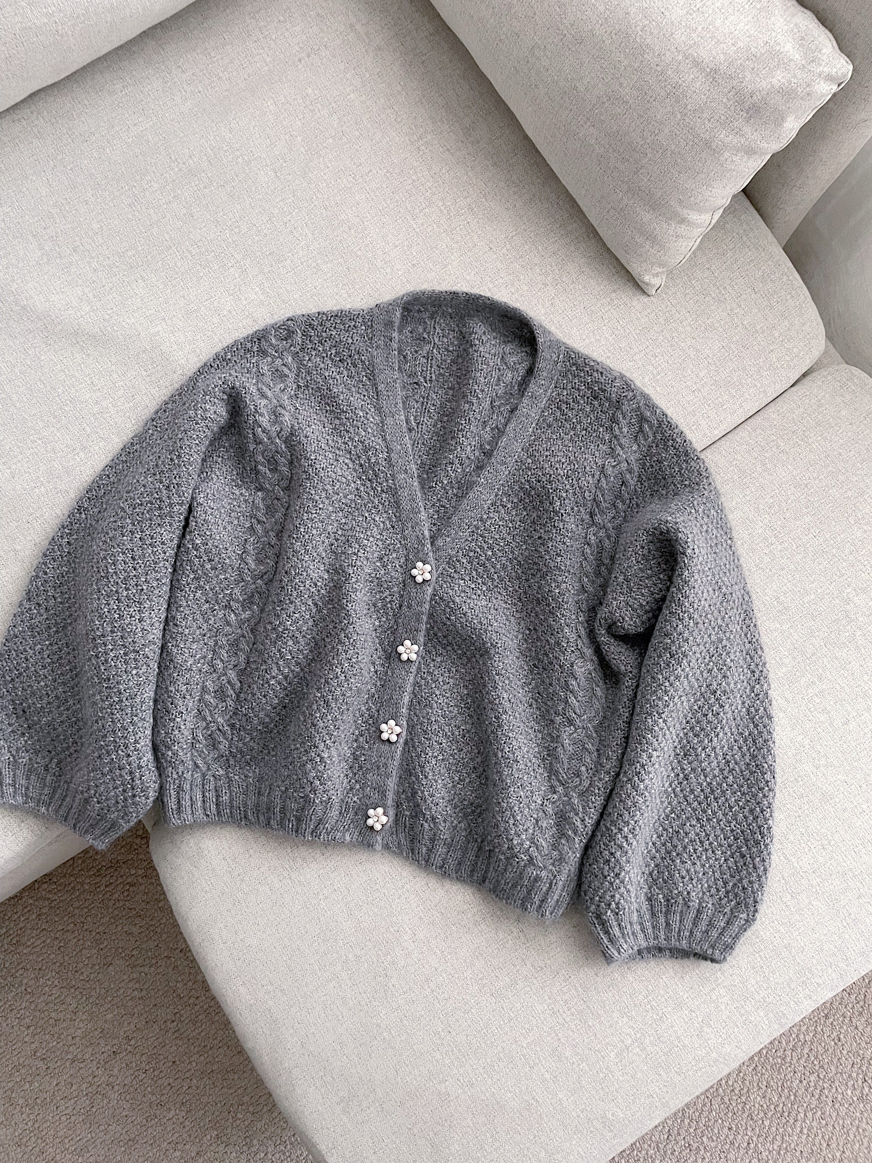Birgitte Cardigan by Anna Tanskanen