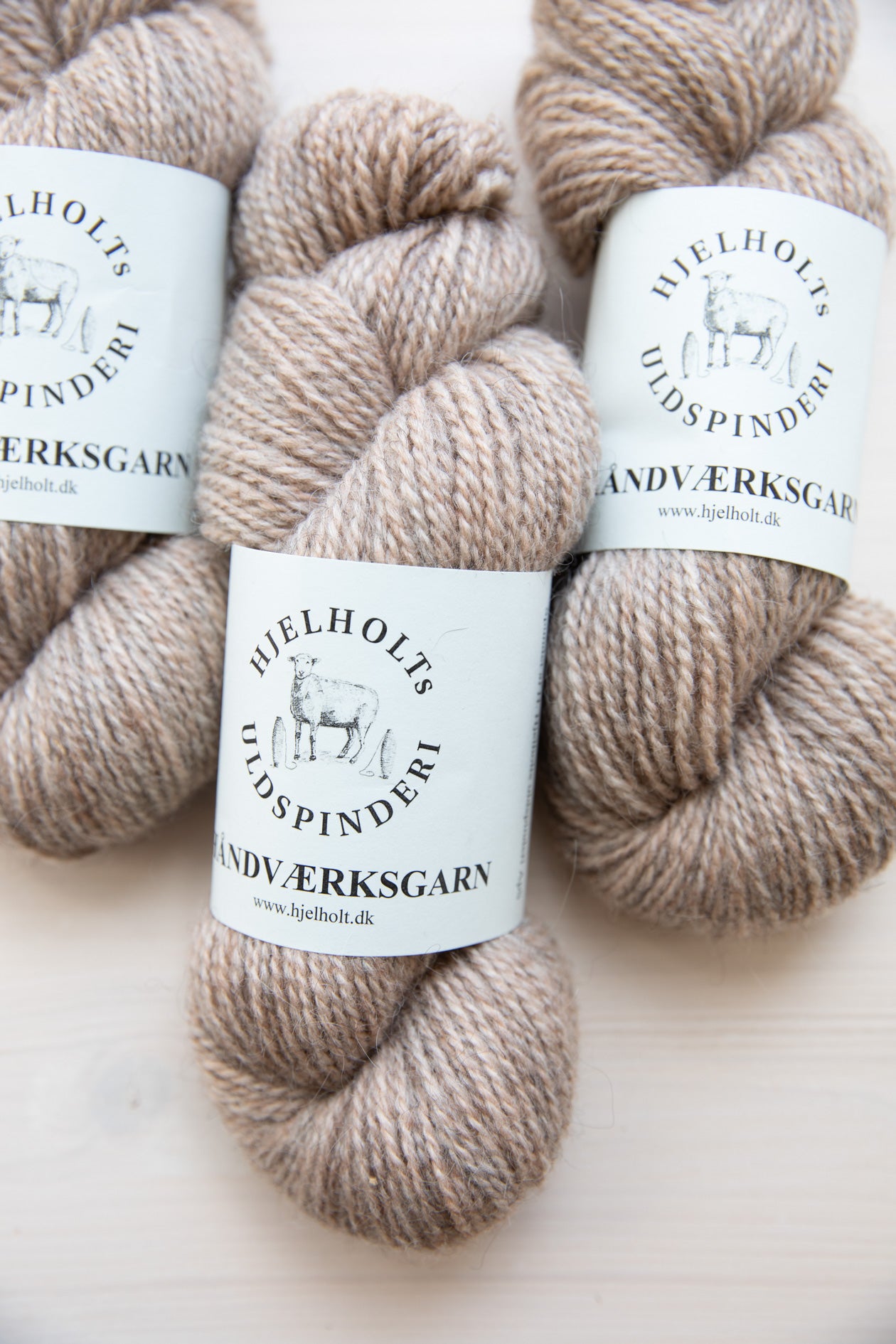 Lulu Slipover Chunky Edition by PetiteKnit x Hjelholt