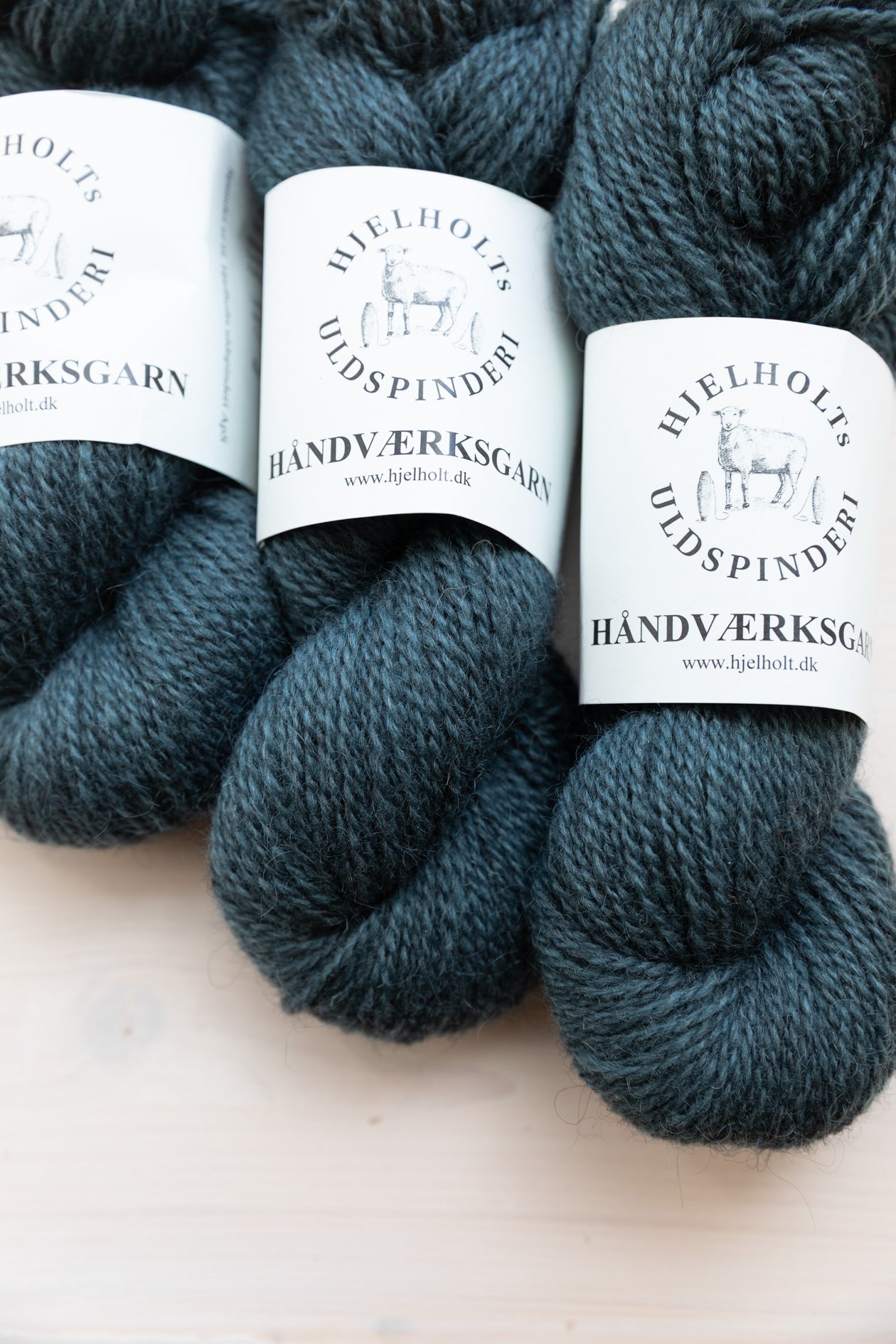 Lulu Slipover Chunky Edition by PetiteKnit x Hjelholt