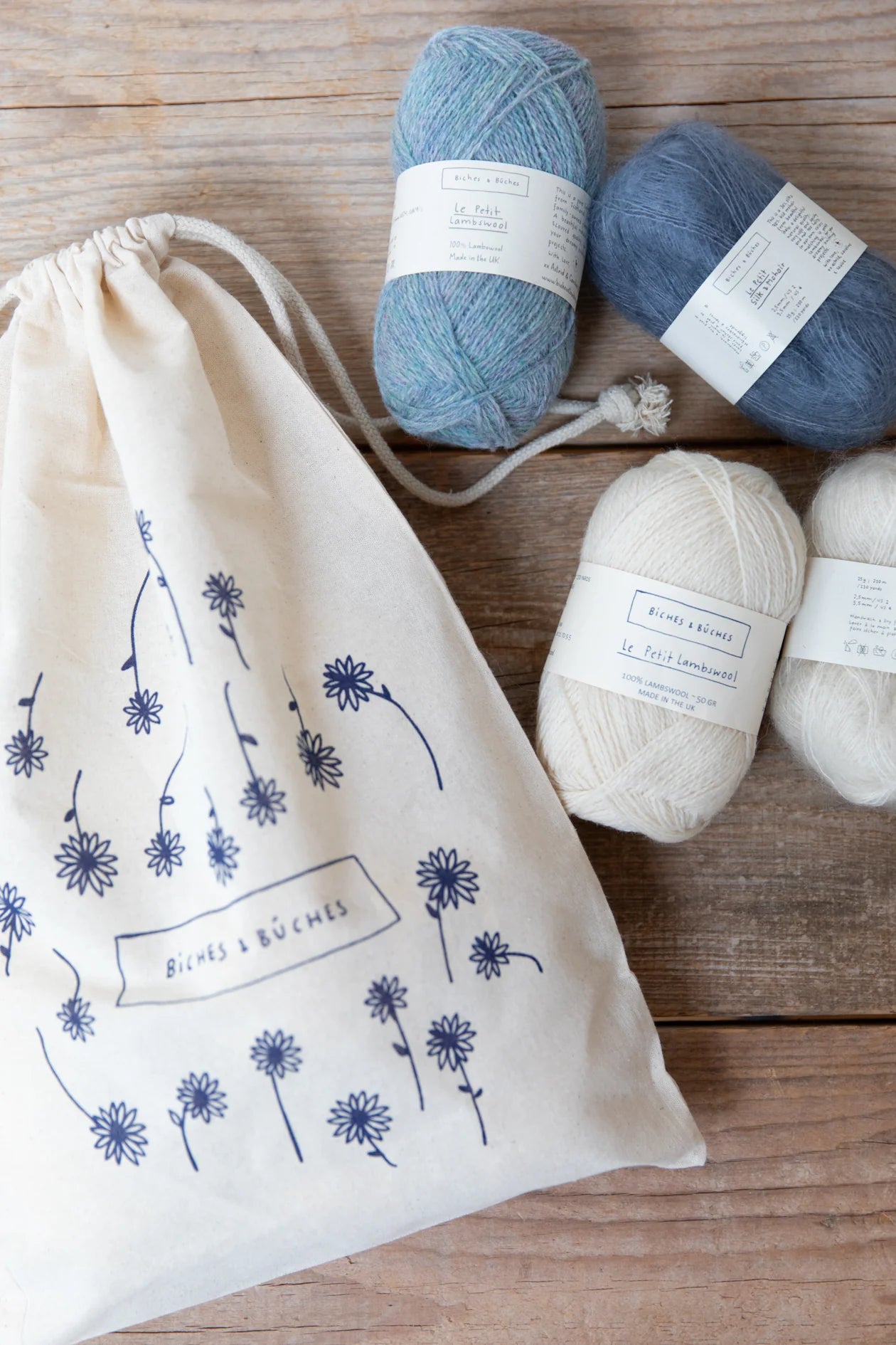 SUMU Scarf by Camille Romano