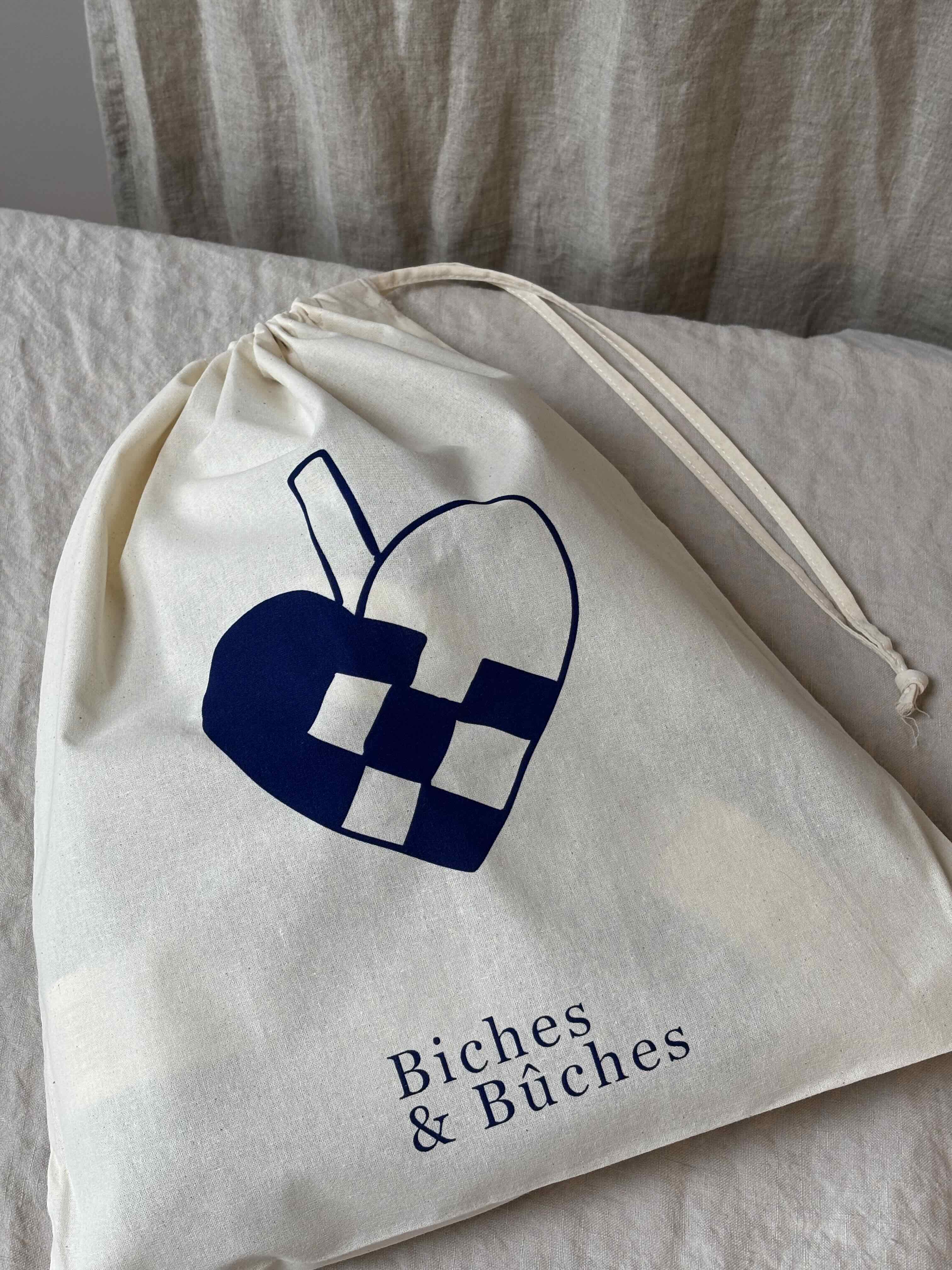 The Biches & Bûches Pouch