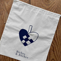 The Biches & Bûches Pouch