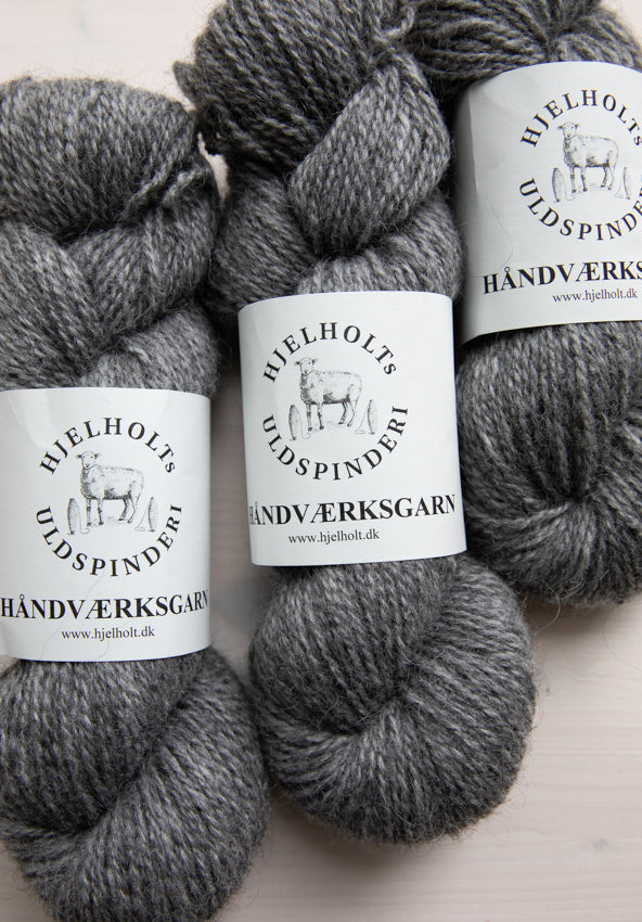 Eurus Sweater by AegyoKnit x Hjelholt