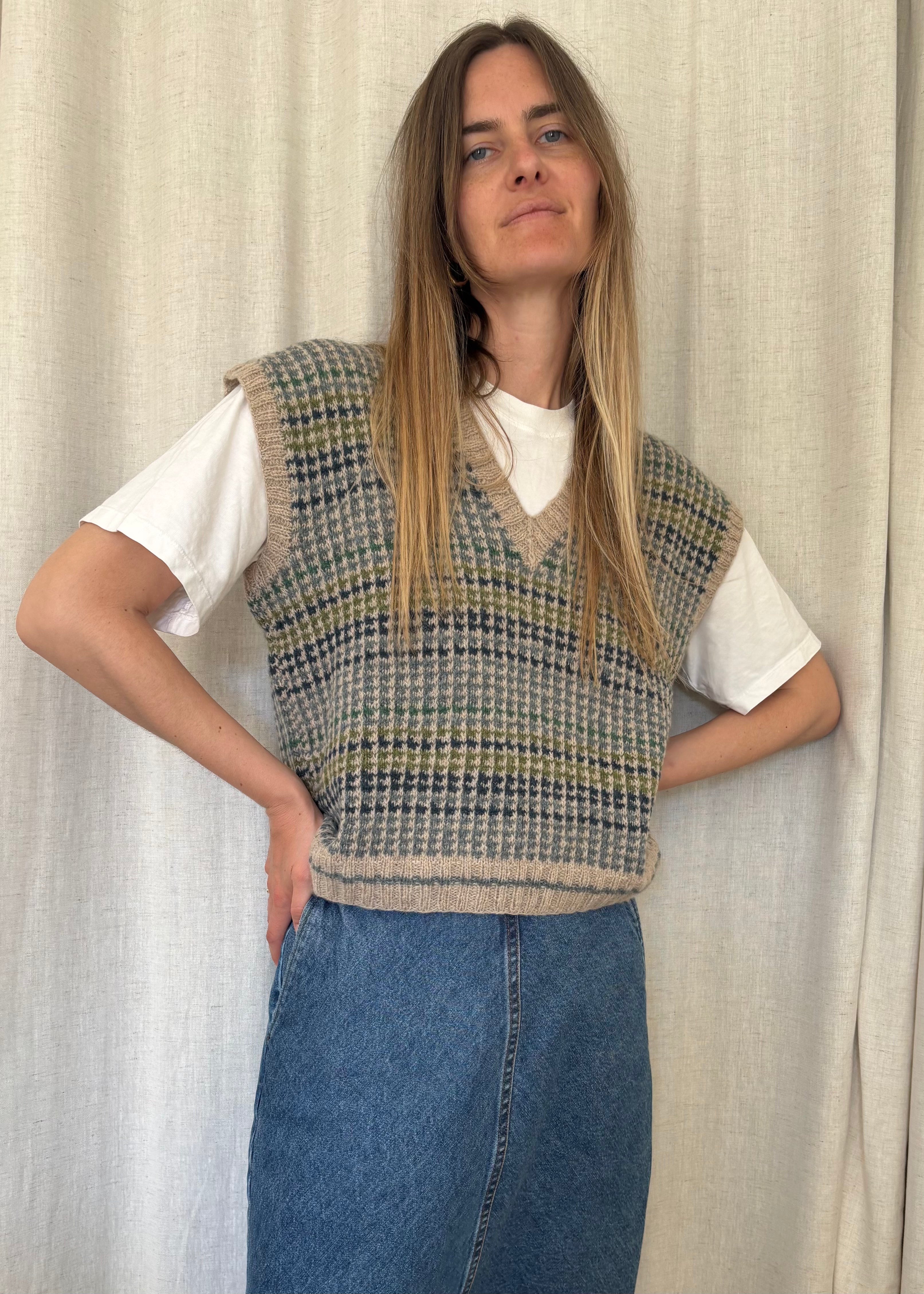 Biches & Bûches no. 68 - pdf pattern in English