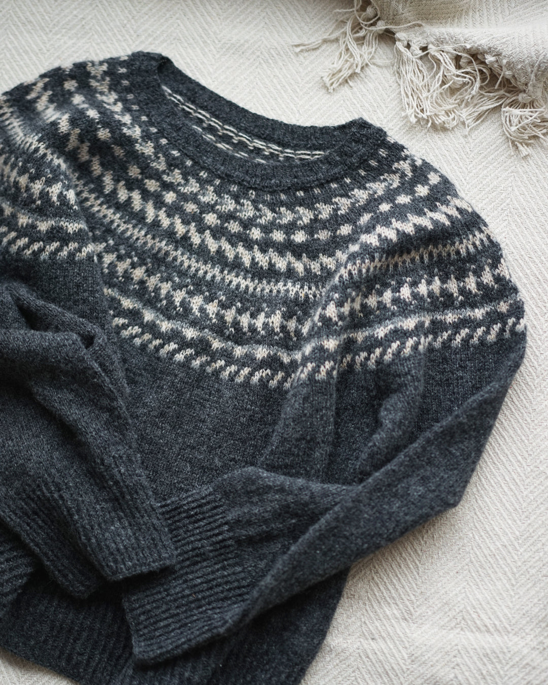 Noriko Ichikawa - Amikomi Yoke Sweater