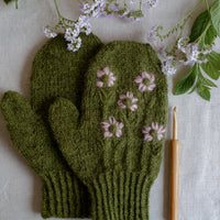 Moufles Welcome to my Garden by Laura Menéndez