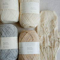 Moufles Welcome to my Garden by Laura Menéndez