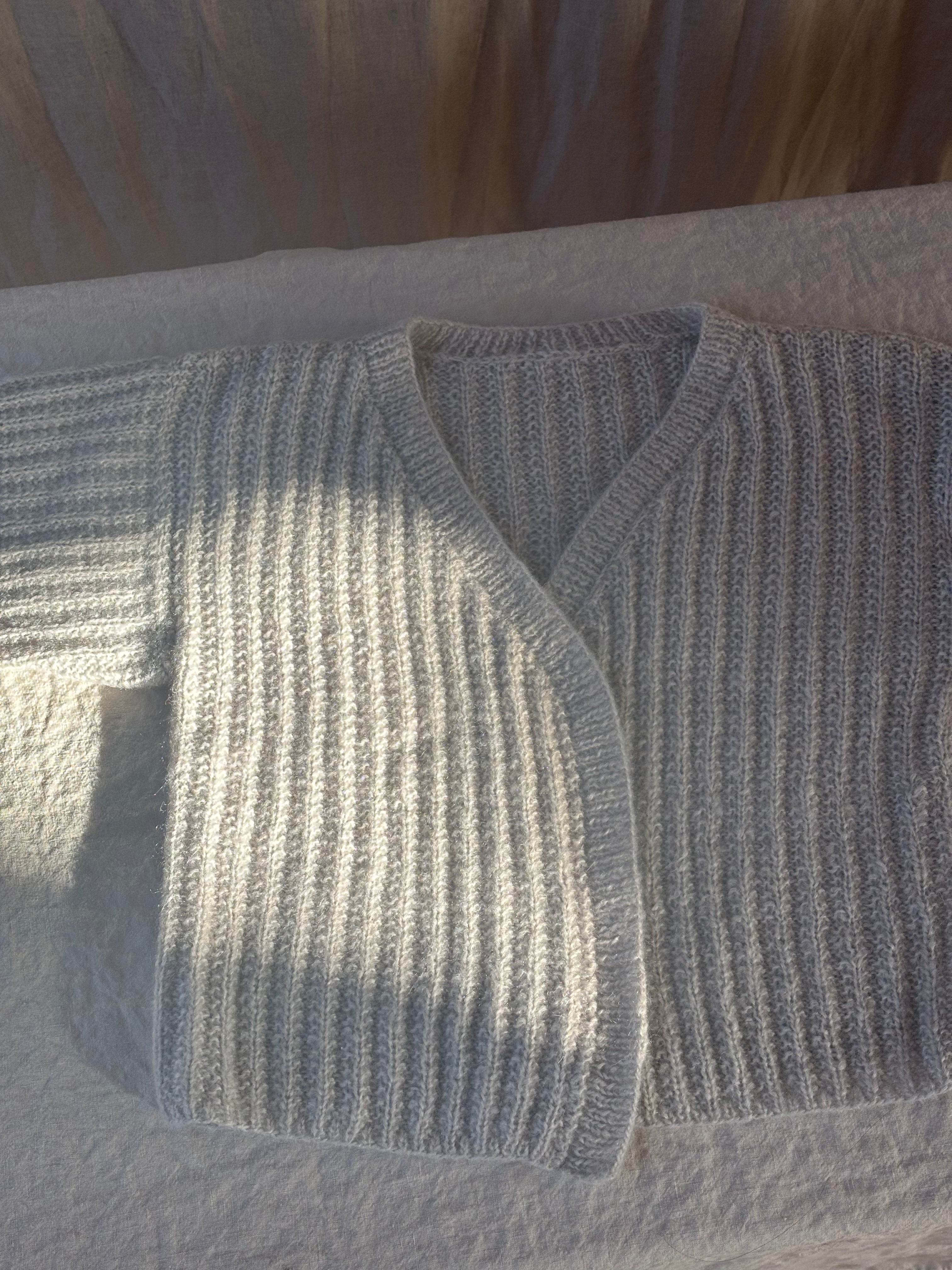 Erin Cardigan by Cecile Fombeur