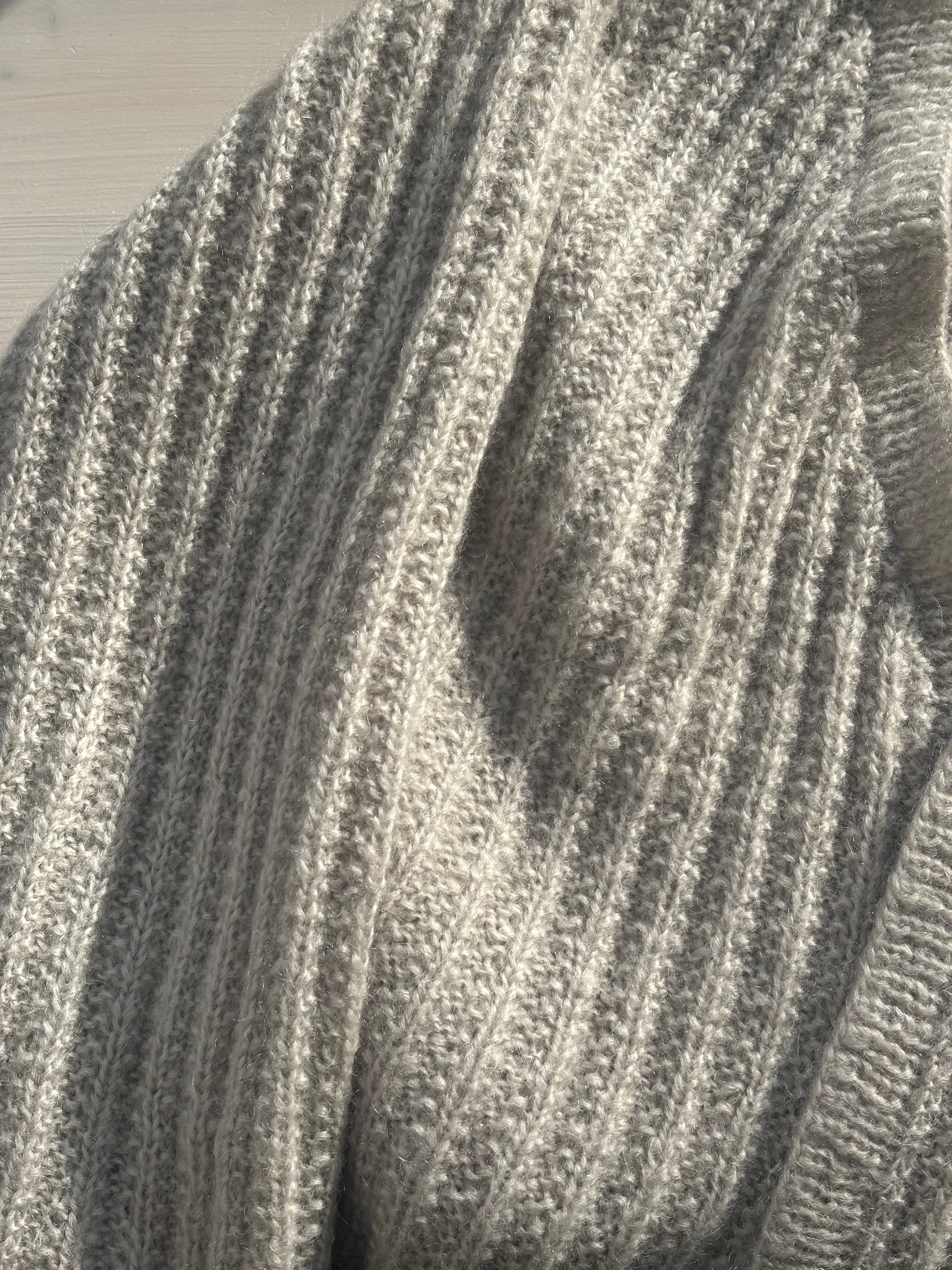 Erin Cardigan by Cecile Fombeur