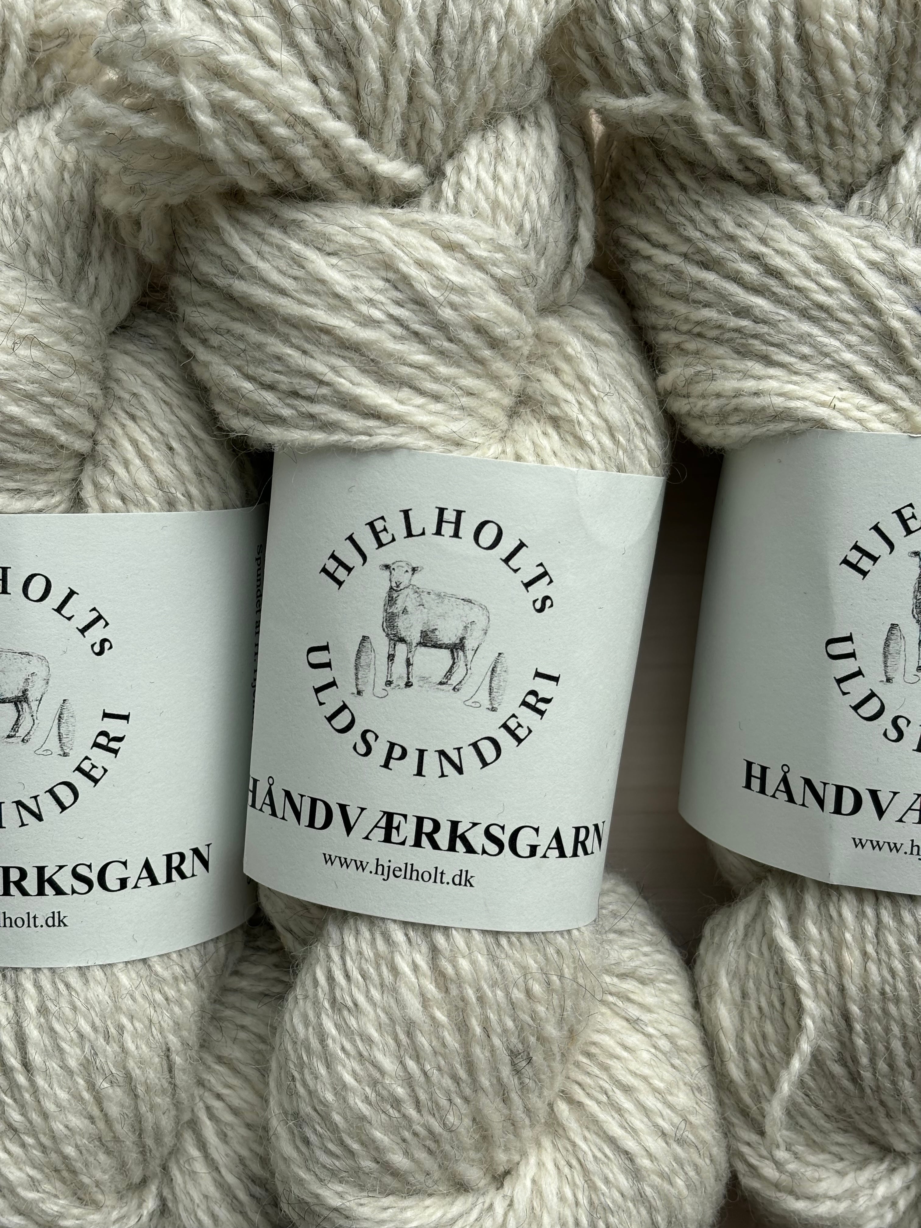 November Jacket by PetiteKnit x Hjelholt