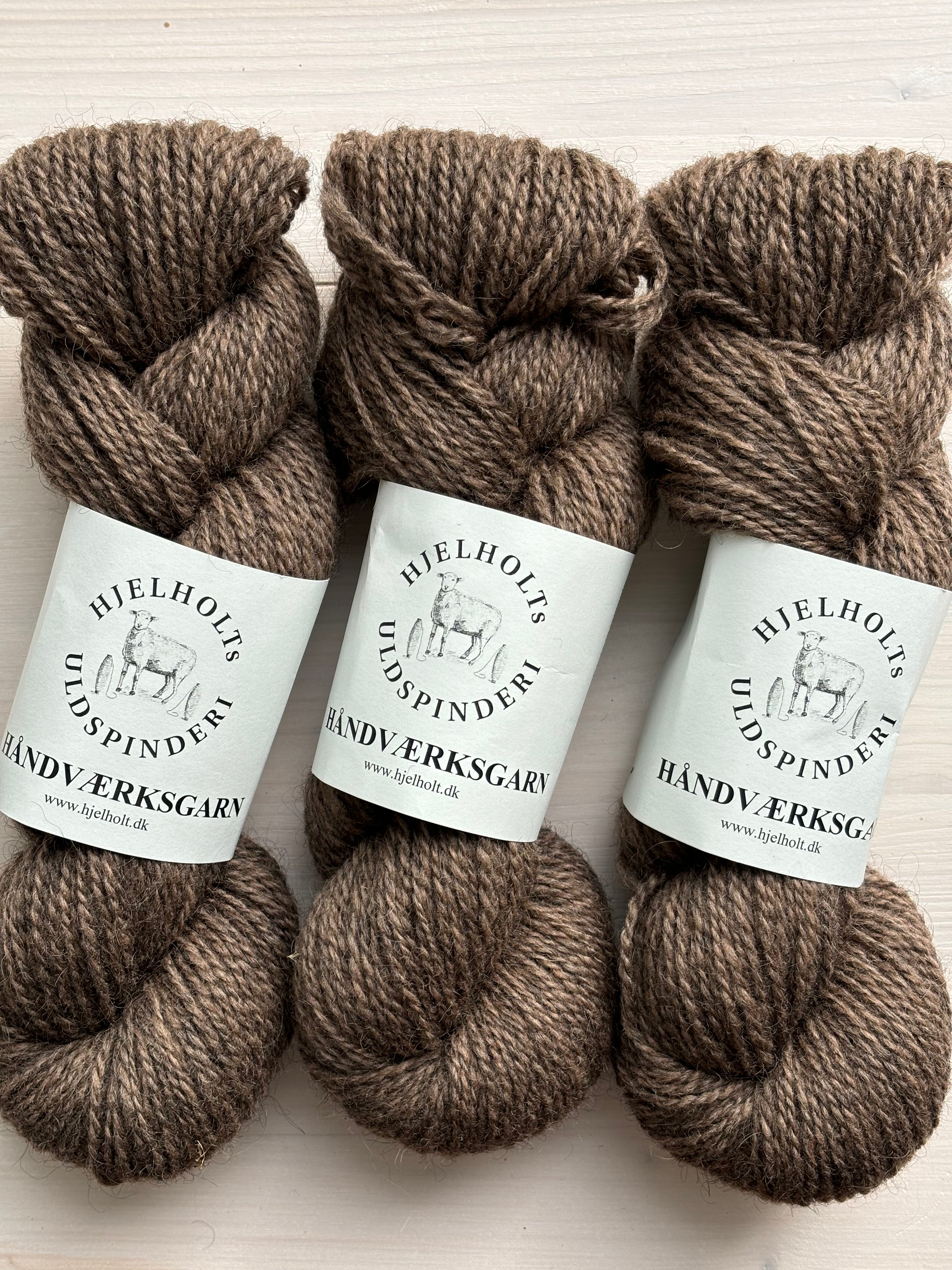 Lulu Slipover Chunky Edition by PetiteKnit x Hjelholt