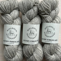 Lulu Slipover Chunky Edition by PetiteKnit x Hjelholt