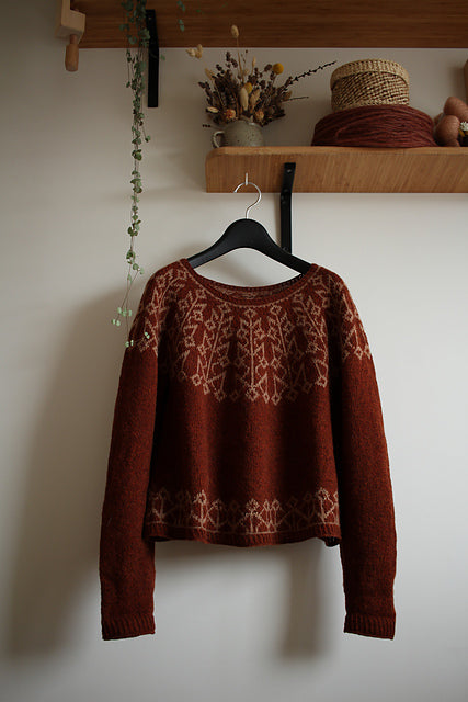 Pavuk Pullover by Teti Lutsak