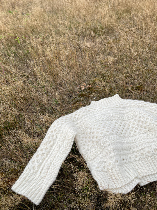 Eurus Sweater by AegyoKnit x Hjelholt