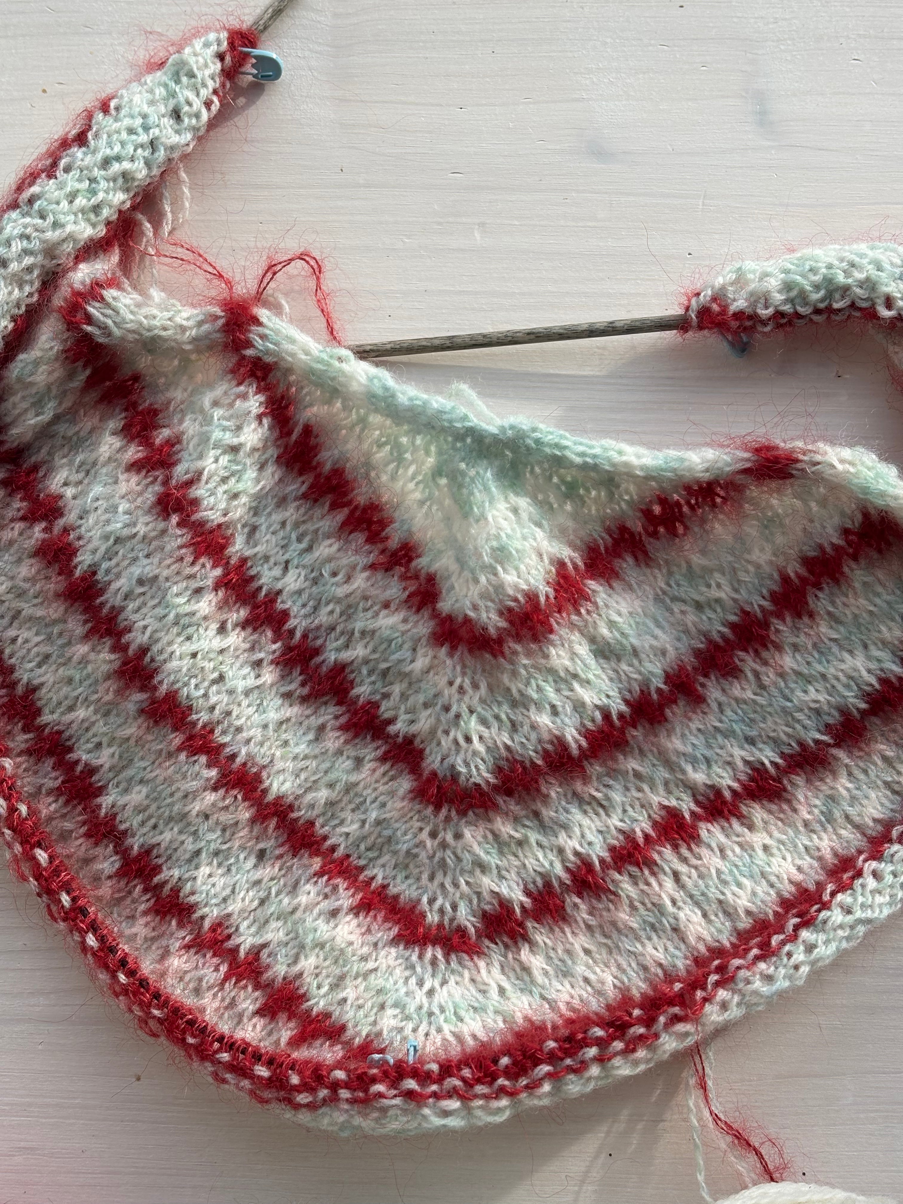 Isla Shawl Winter Edition