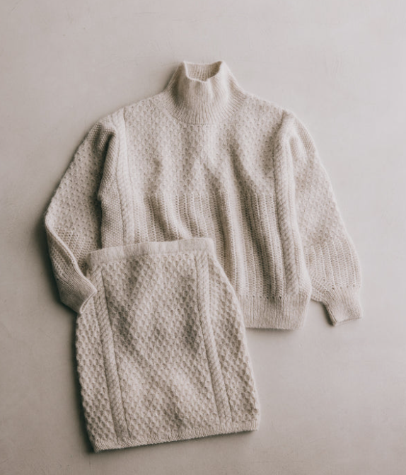 Janvier Pullover by Rui Yamamuro from the book Common Thread