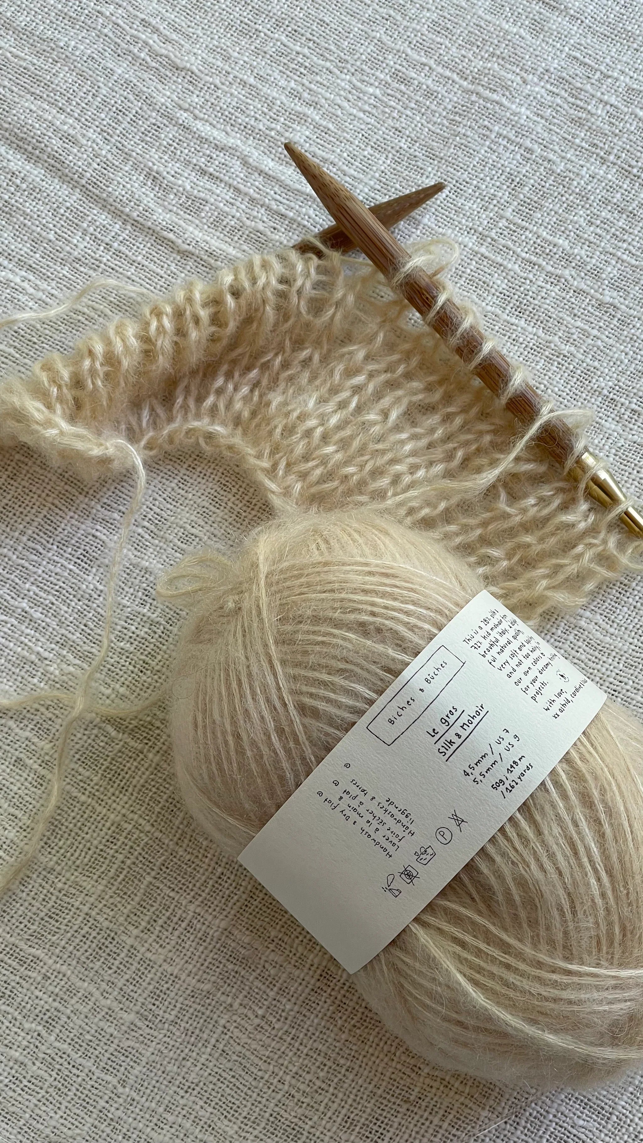 The Biches & Bûches Agnes Sweater - pdf pattern in English