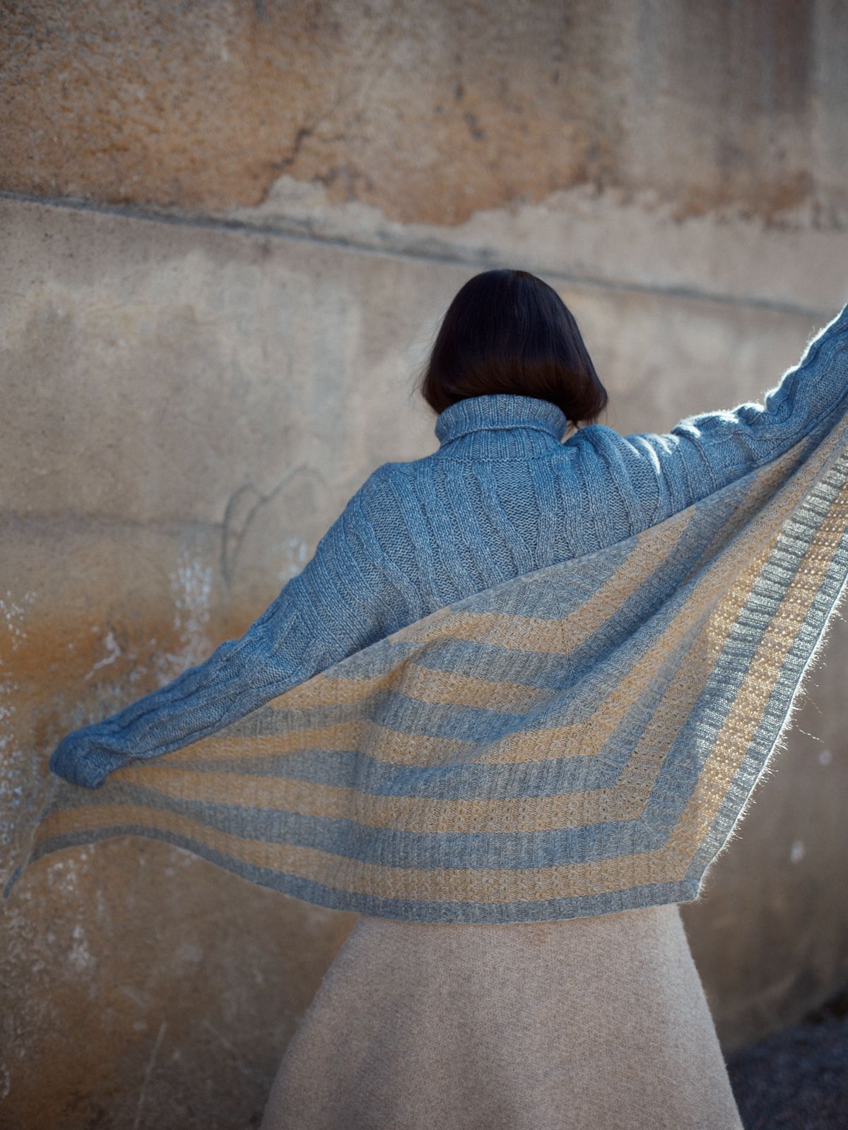 Limina Shawl by Inese Sang
