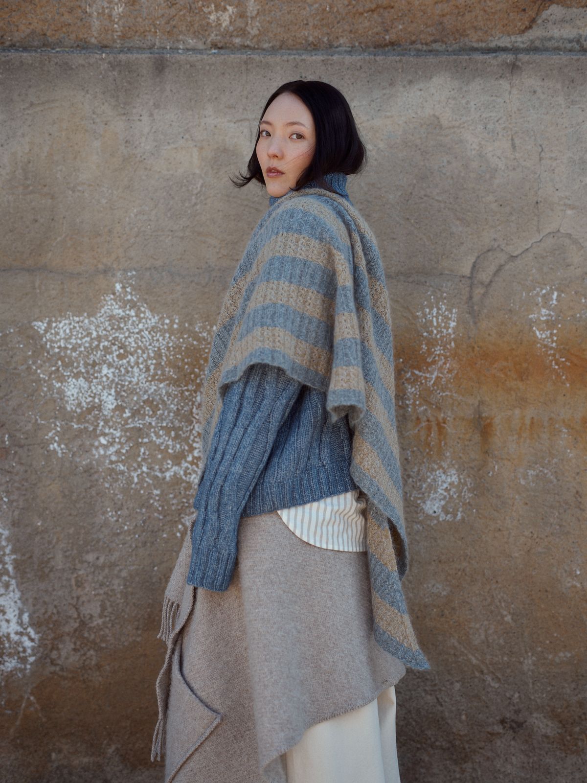 Limina Shawl by Inese Sang