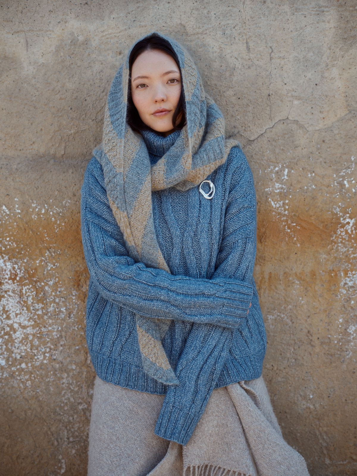 Limina Shawl by Inese Sang