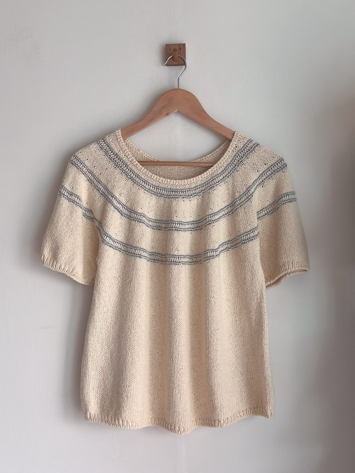 Merry Drop Round Tee by Soop Knits