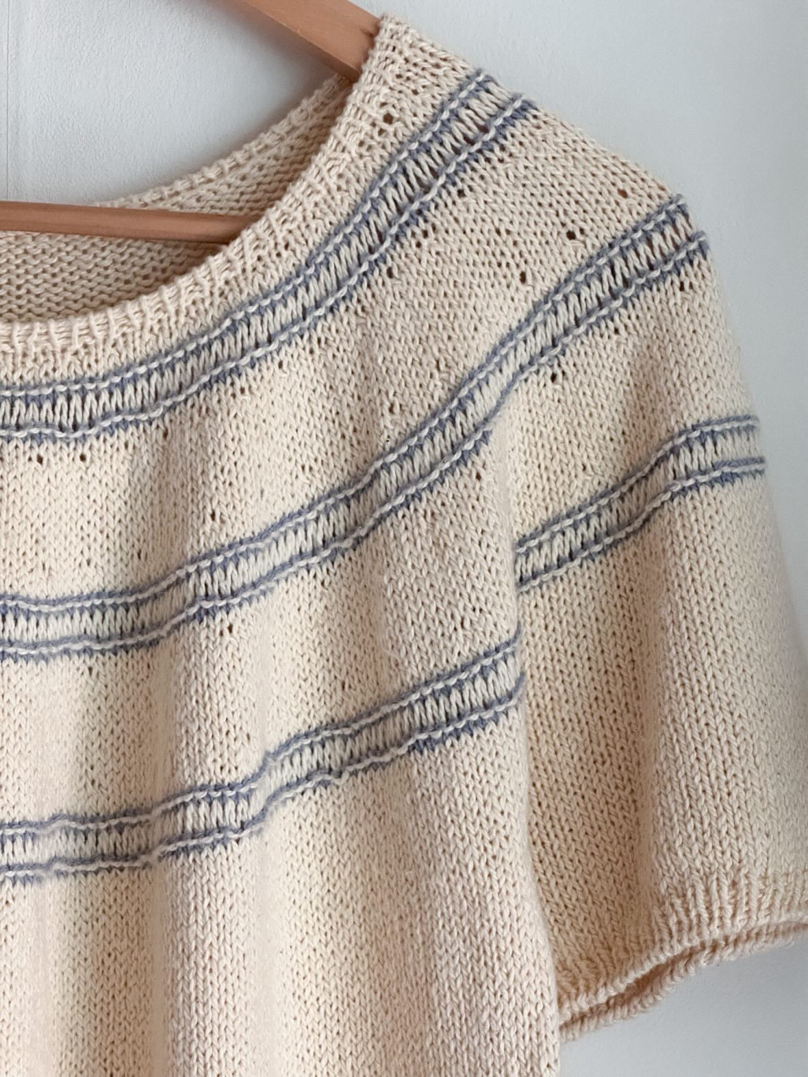 Merry Drop Round Tee by Soop Knits
