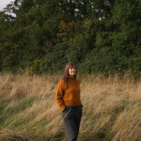 Biches & Bûches no. 82 - The Simple Sweater