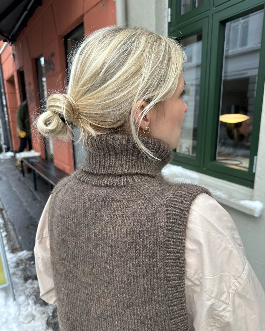 Lulu Slipover Chunky Edition by PetiteKnit x Hjelholt