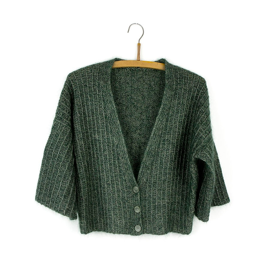 Helga Isager - The Chilly Cardigan kit de laine