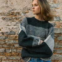 Biches & Bûches The Amalie Sweater kit tricot