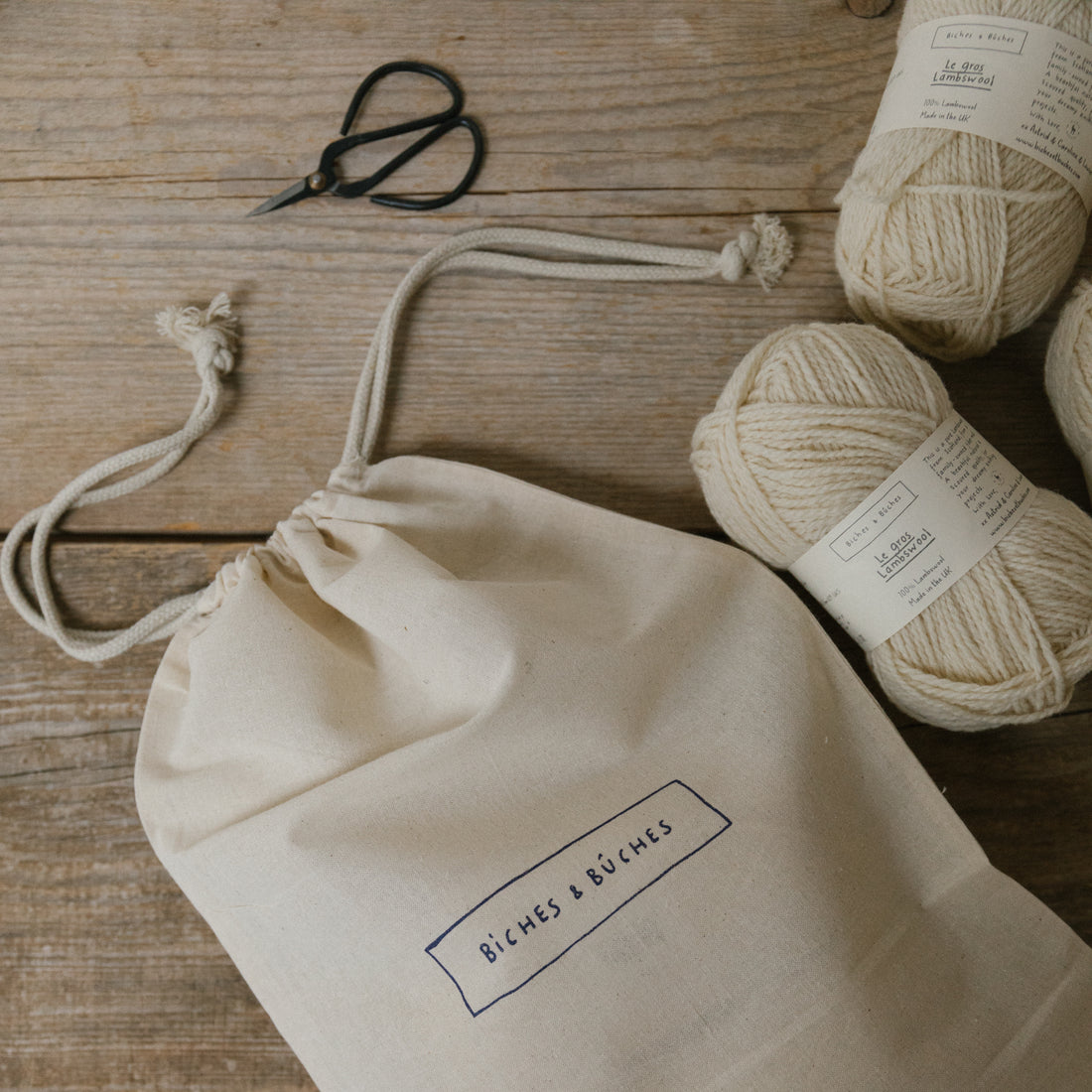 Biches & Bûches no. 10 Knitting Kit