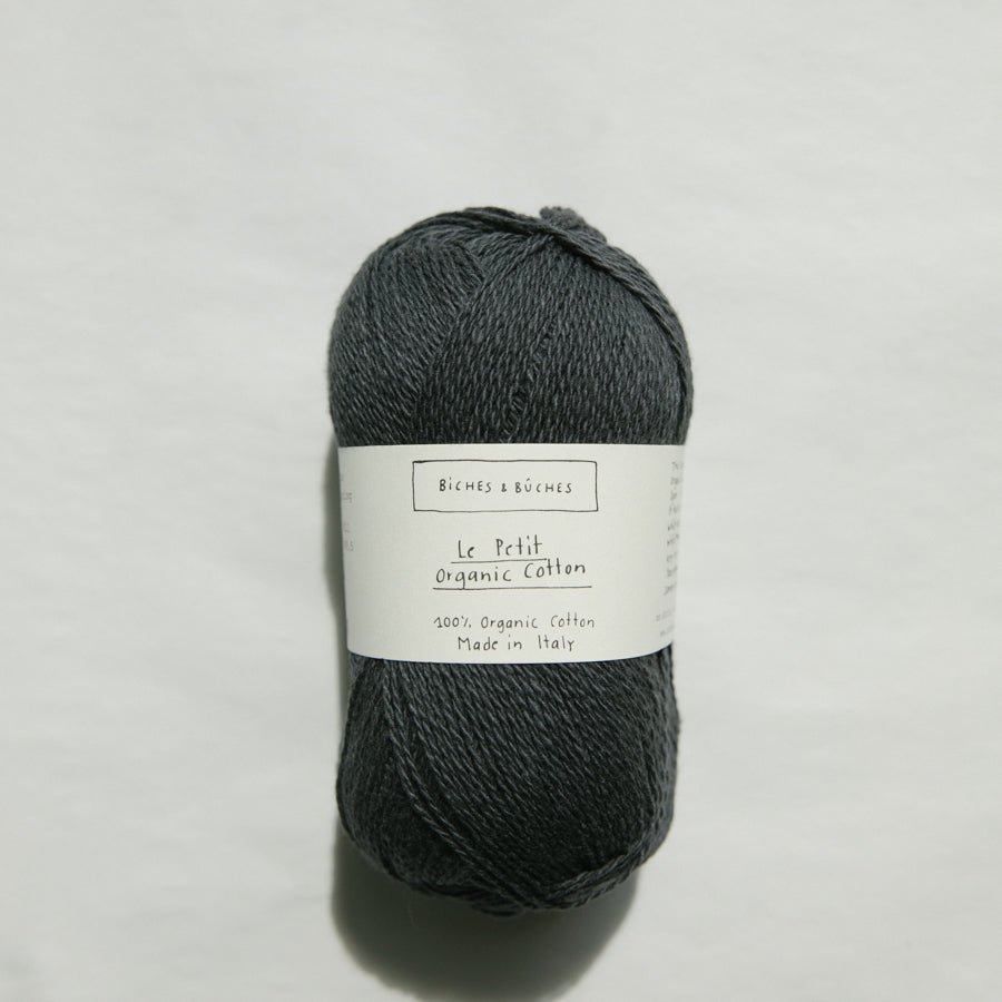 The Biches & Bûches no. 95 knitting kit