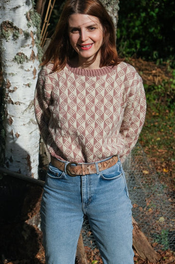 Alice Hammer - The Biscuit sweater knitting kit