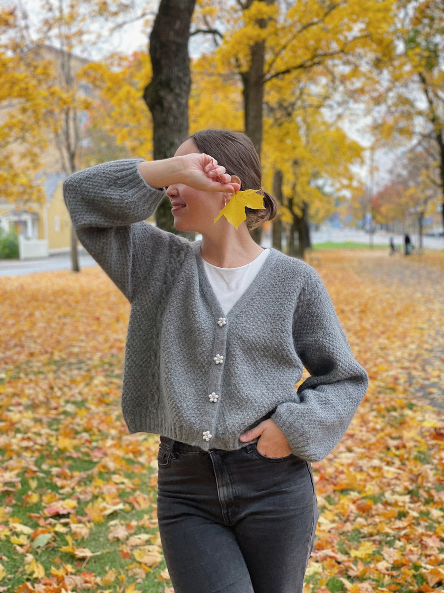 Birgitte Cardigan by Anna Tanskanen