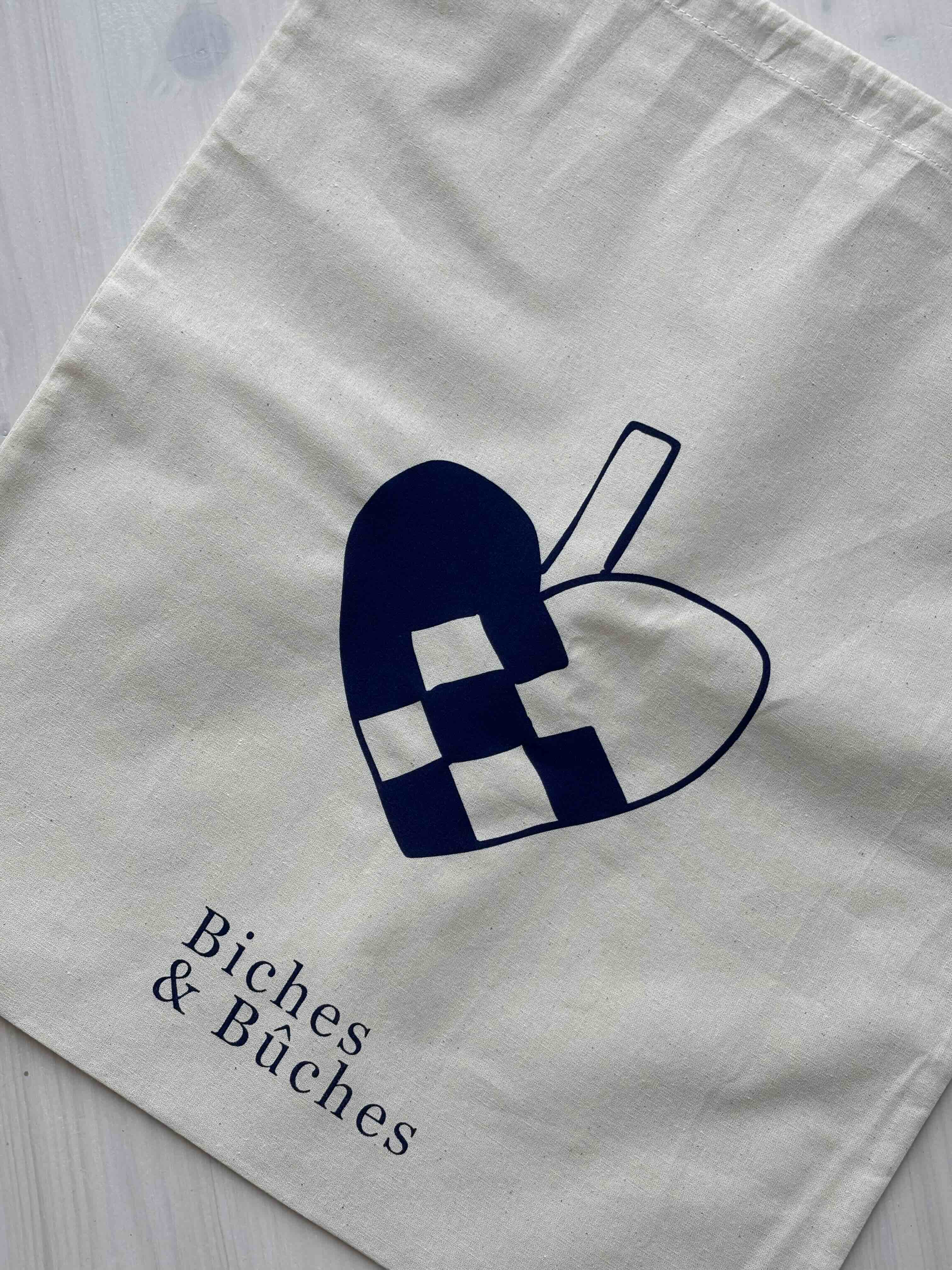 The Biches & Bûches Pouch