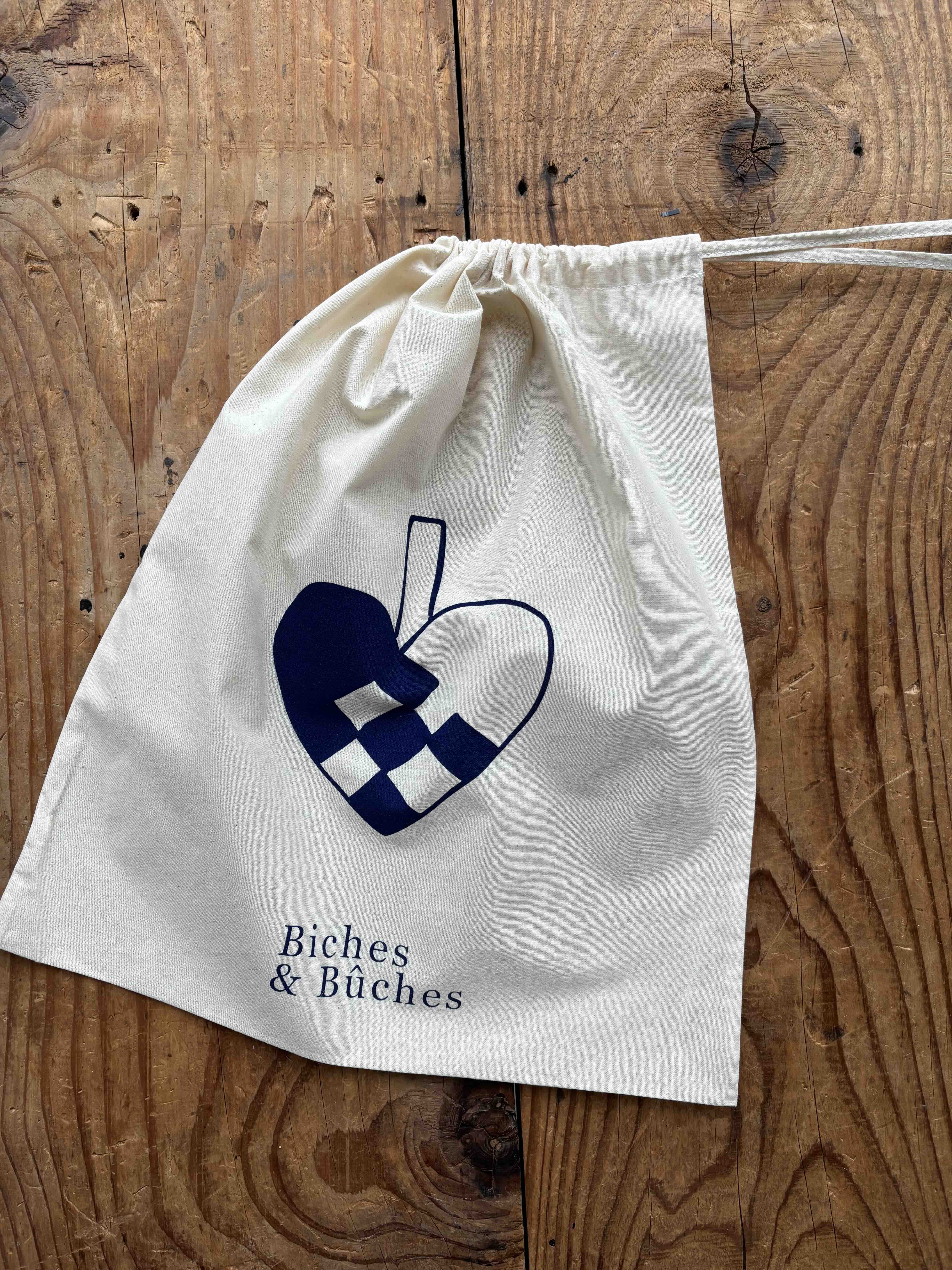 The Biches & Bûches Pouch