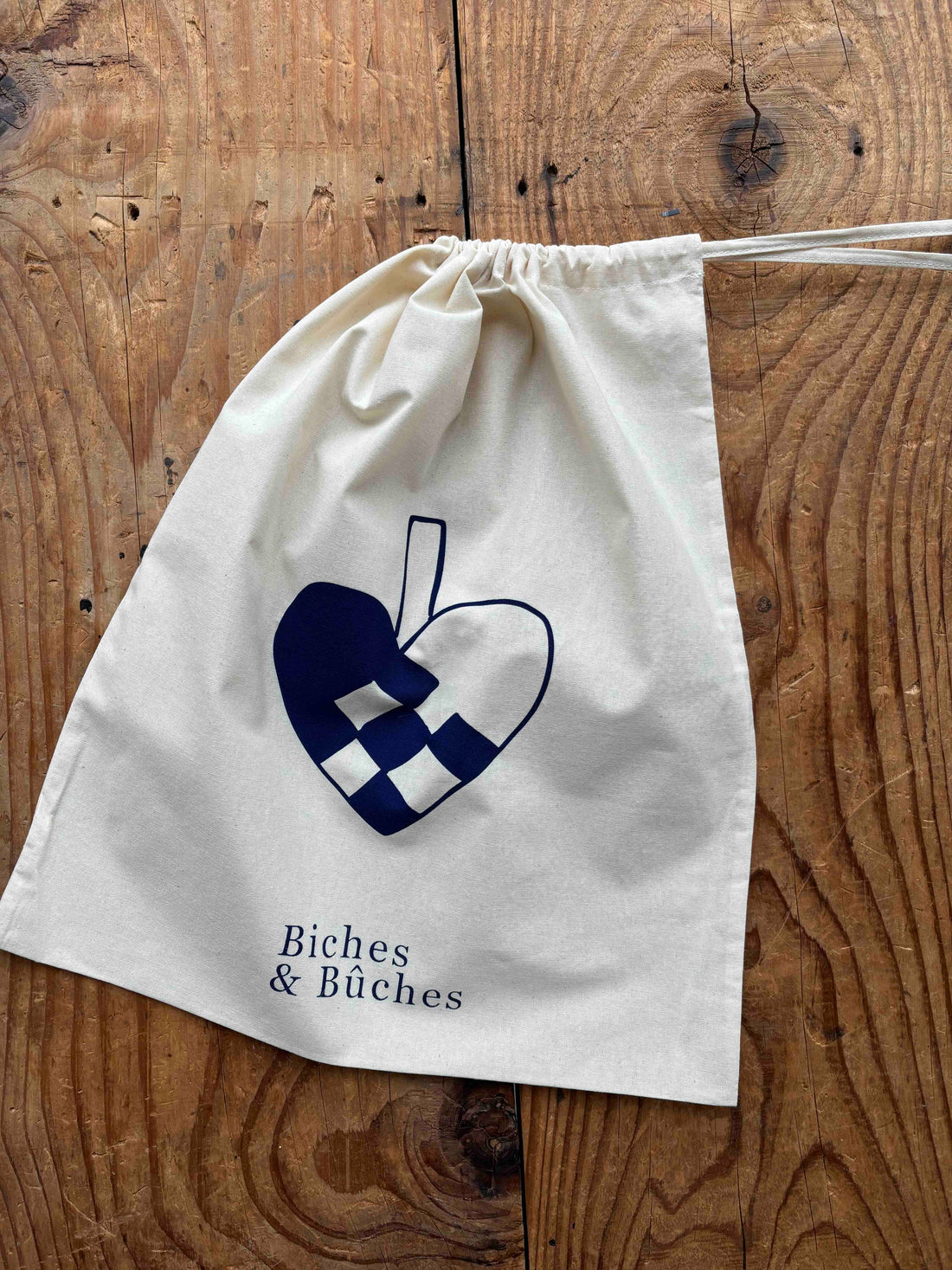 The Biches & Bûches Pouch