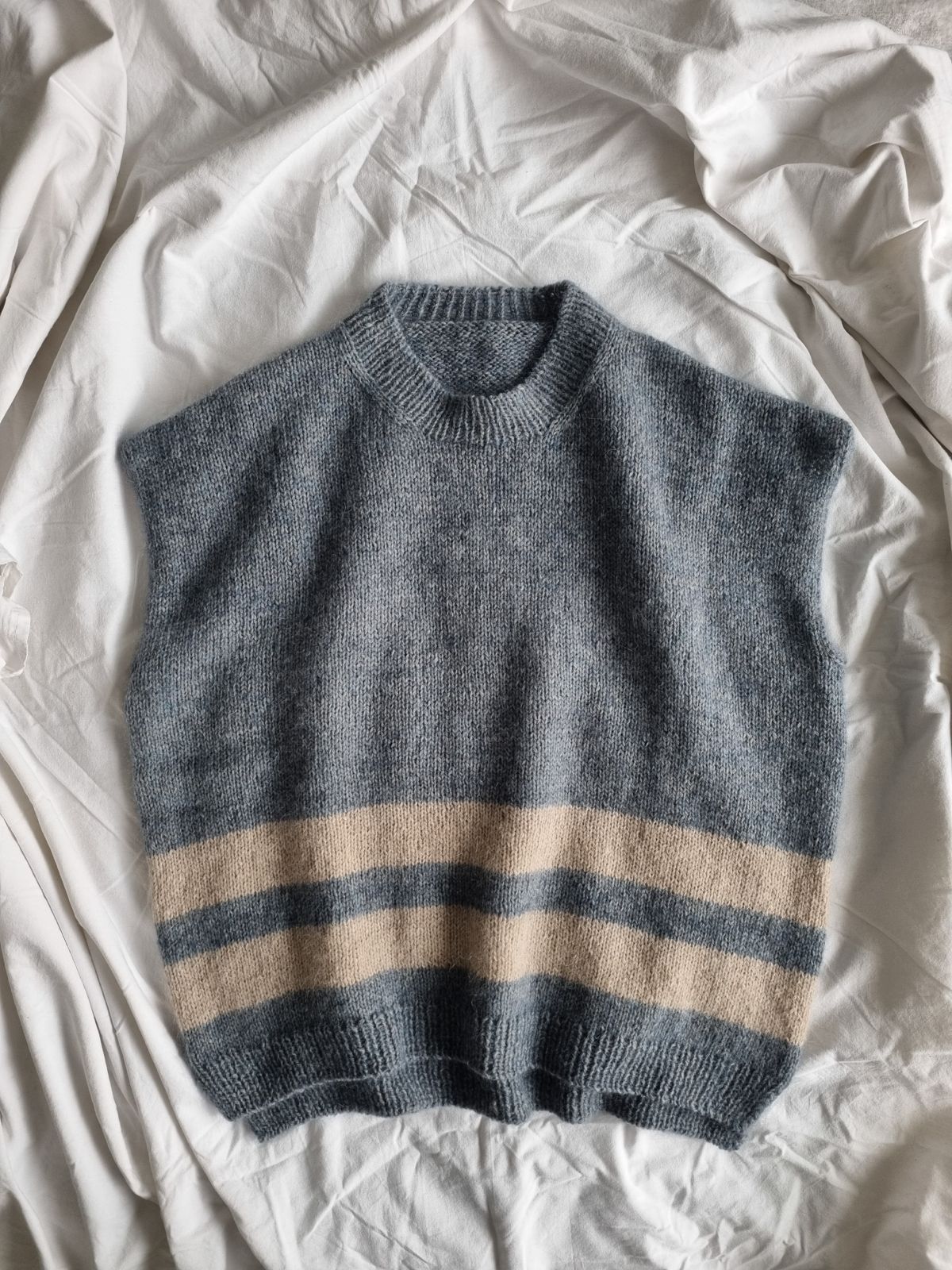 Cap Ferret Sweater & Slipover by Joanna Filip
