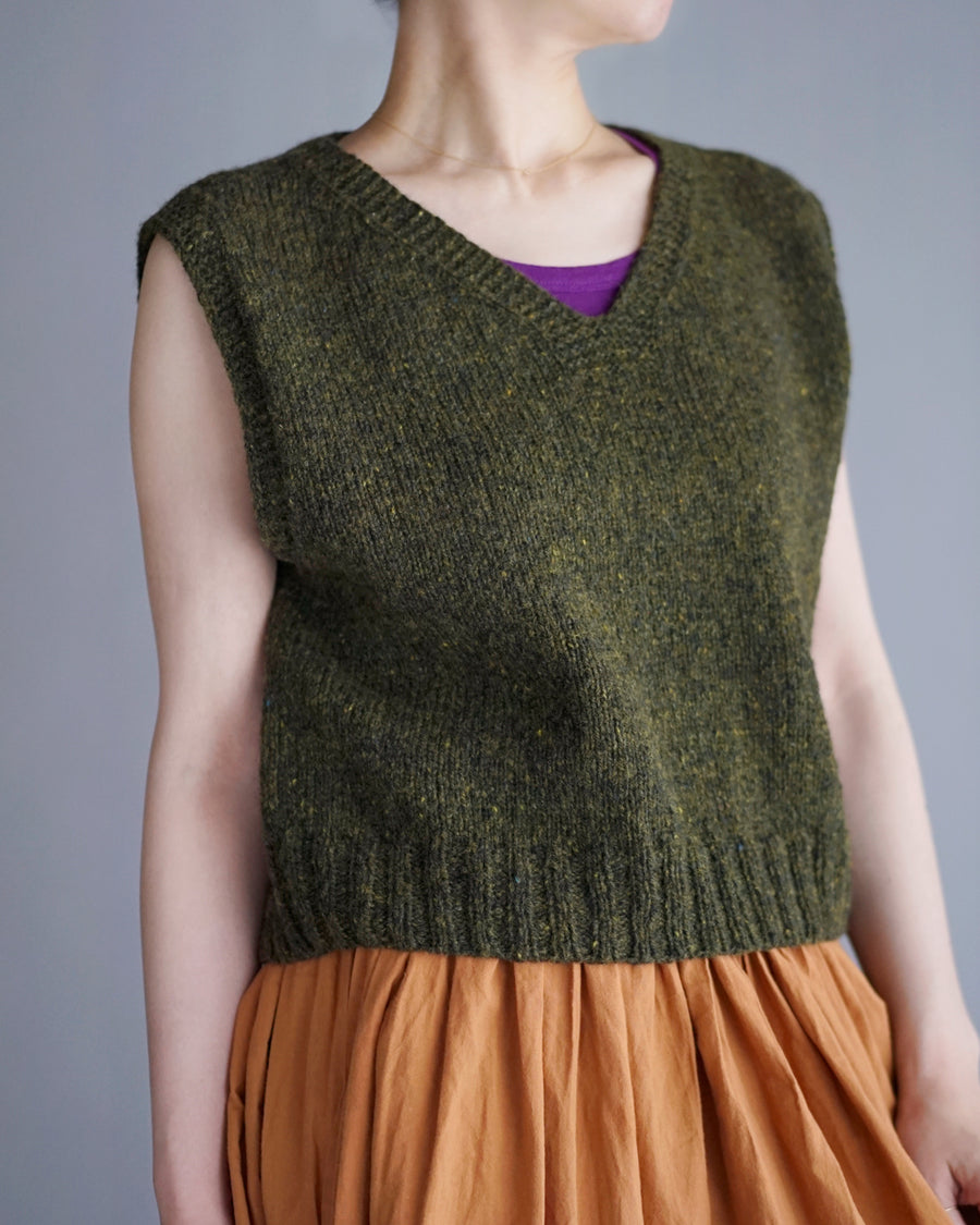 Garter Edge Vest by Noriko Ichikawa