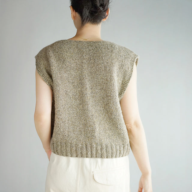 Garter Edge Vest by Noriko Ichikawa