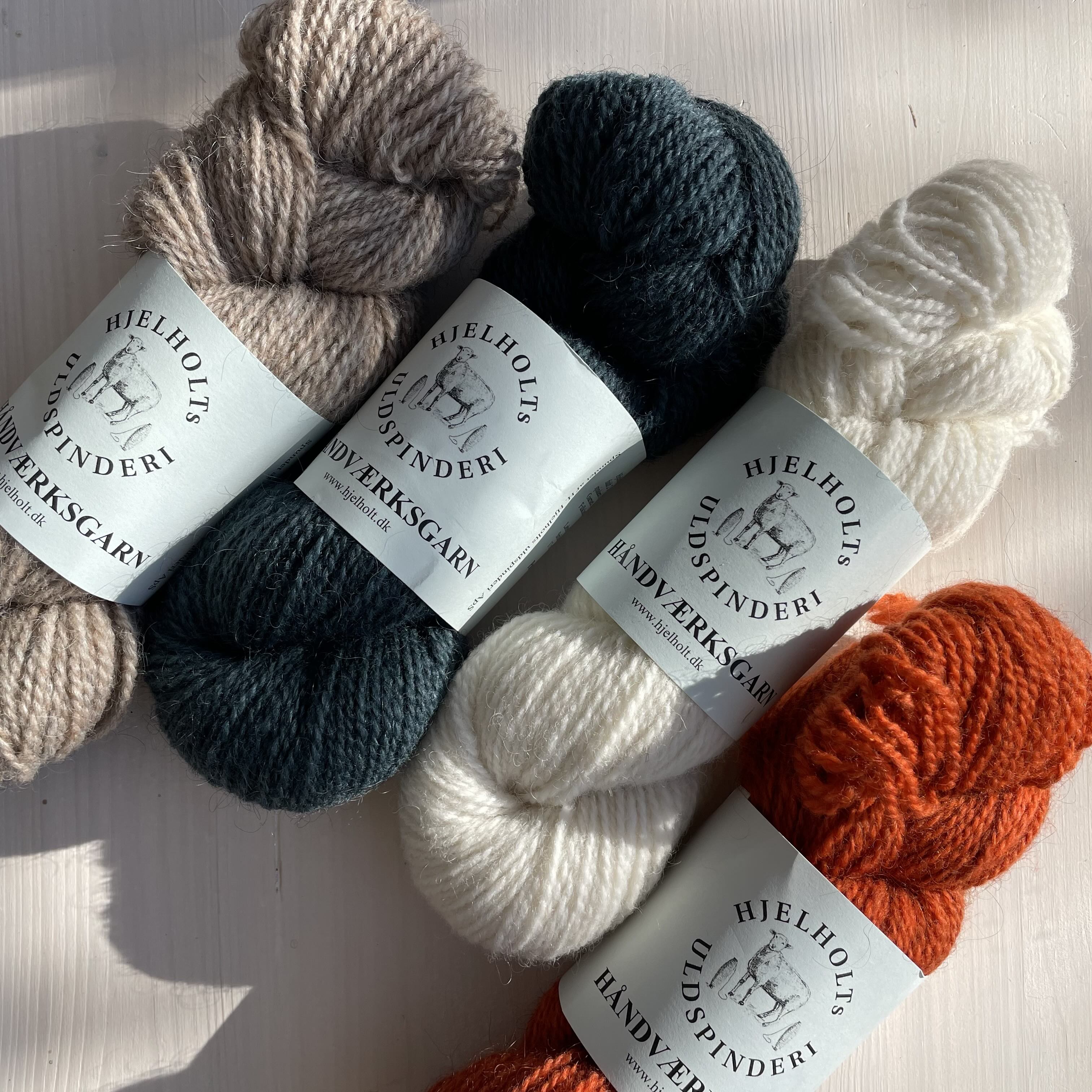 Lulu's Sweater by Louise Klindt x Hjelholt