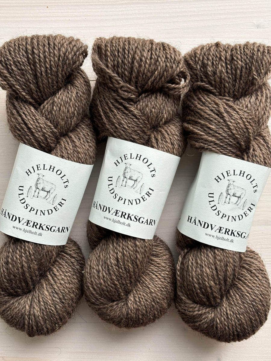 Hana Cardigan by AegyoKnit x Hjelholt