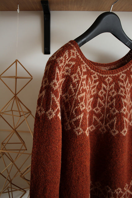 Pavuk Pullover by Teti Lutsak