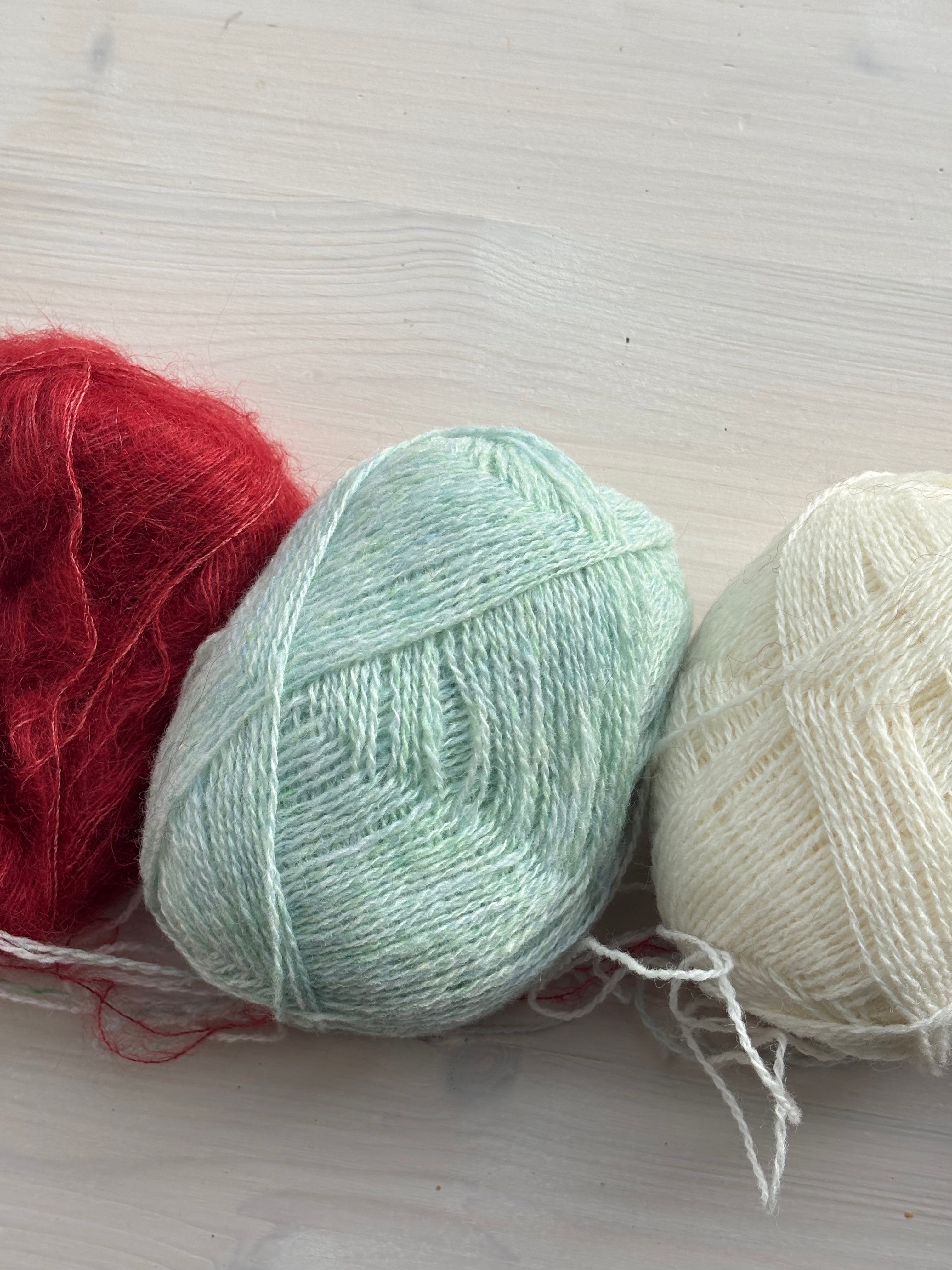 Isla Shawl Winter Edition