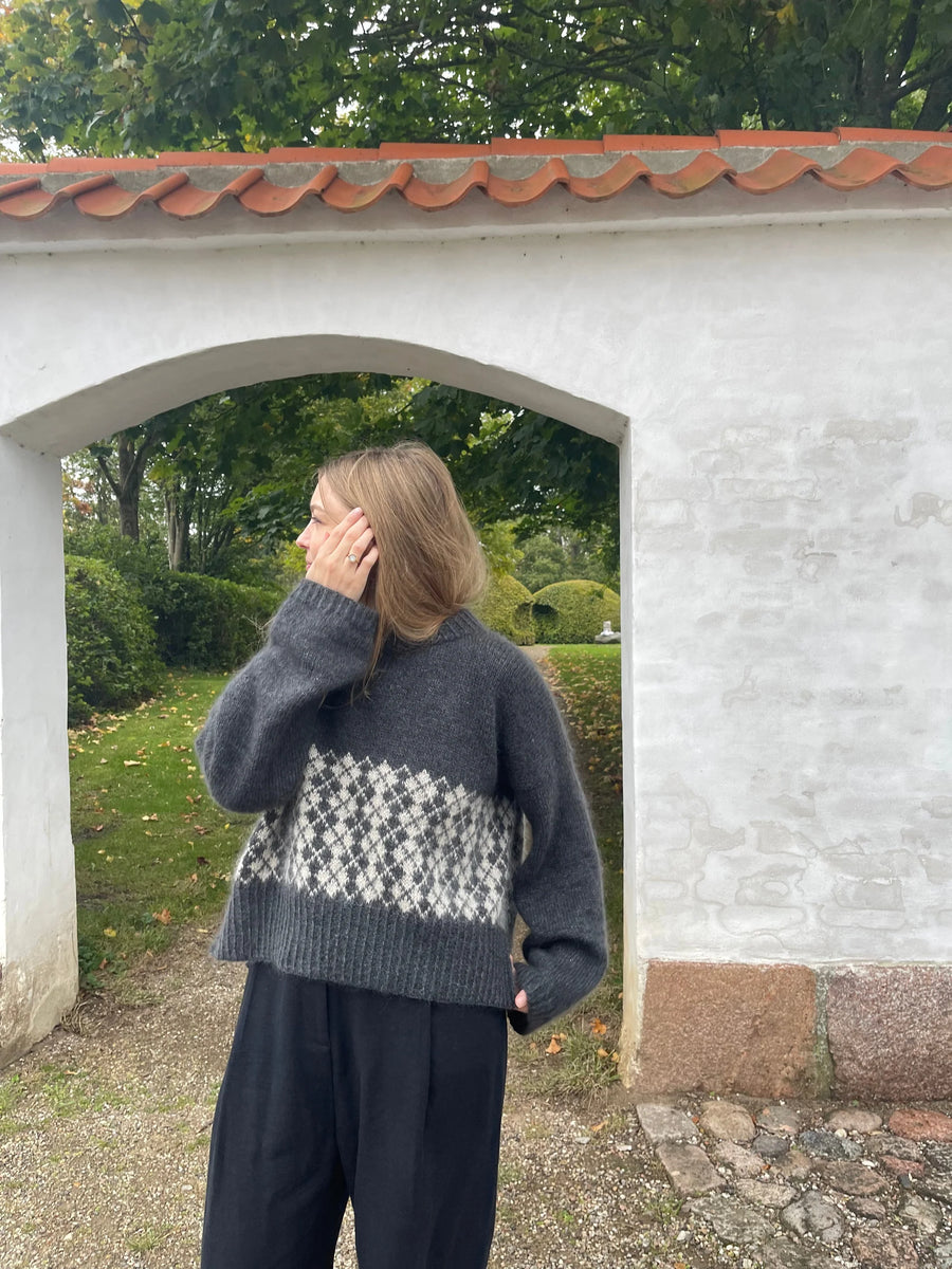 Jeju Sweater by AegyoKnit x Isager