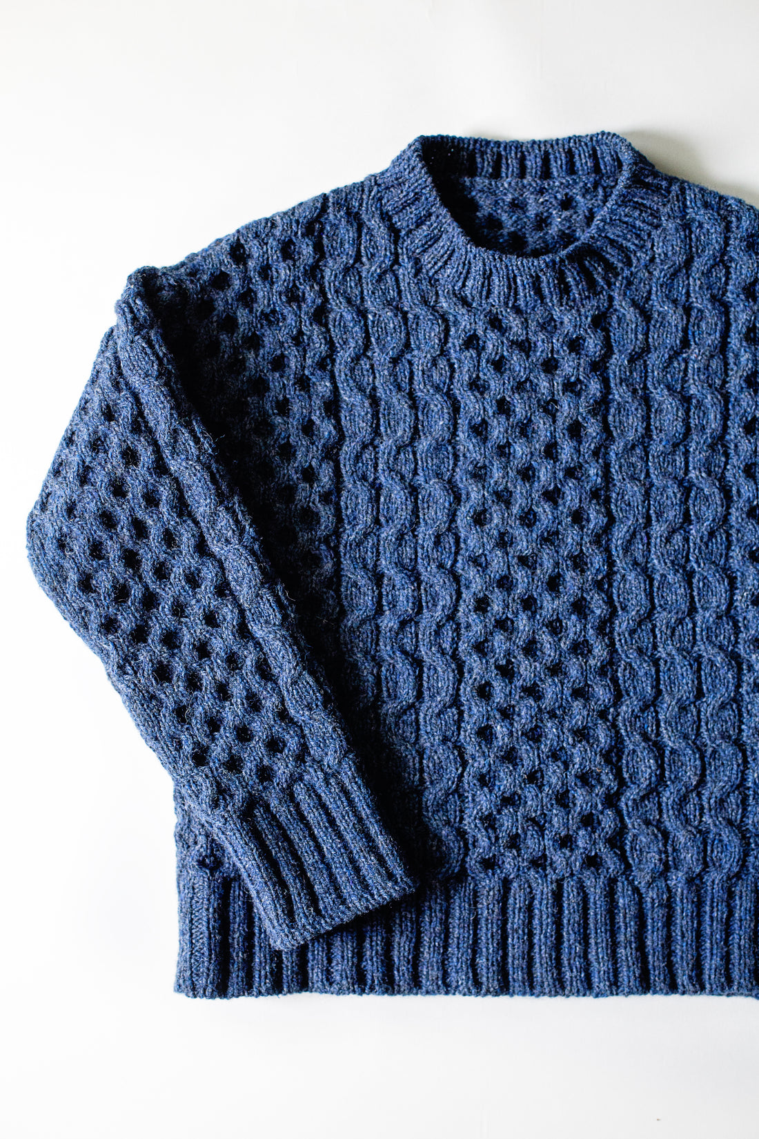 Tayler Anne Knits - The Apiary Sweater kit de laine
