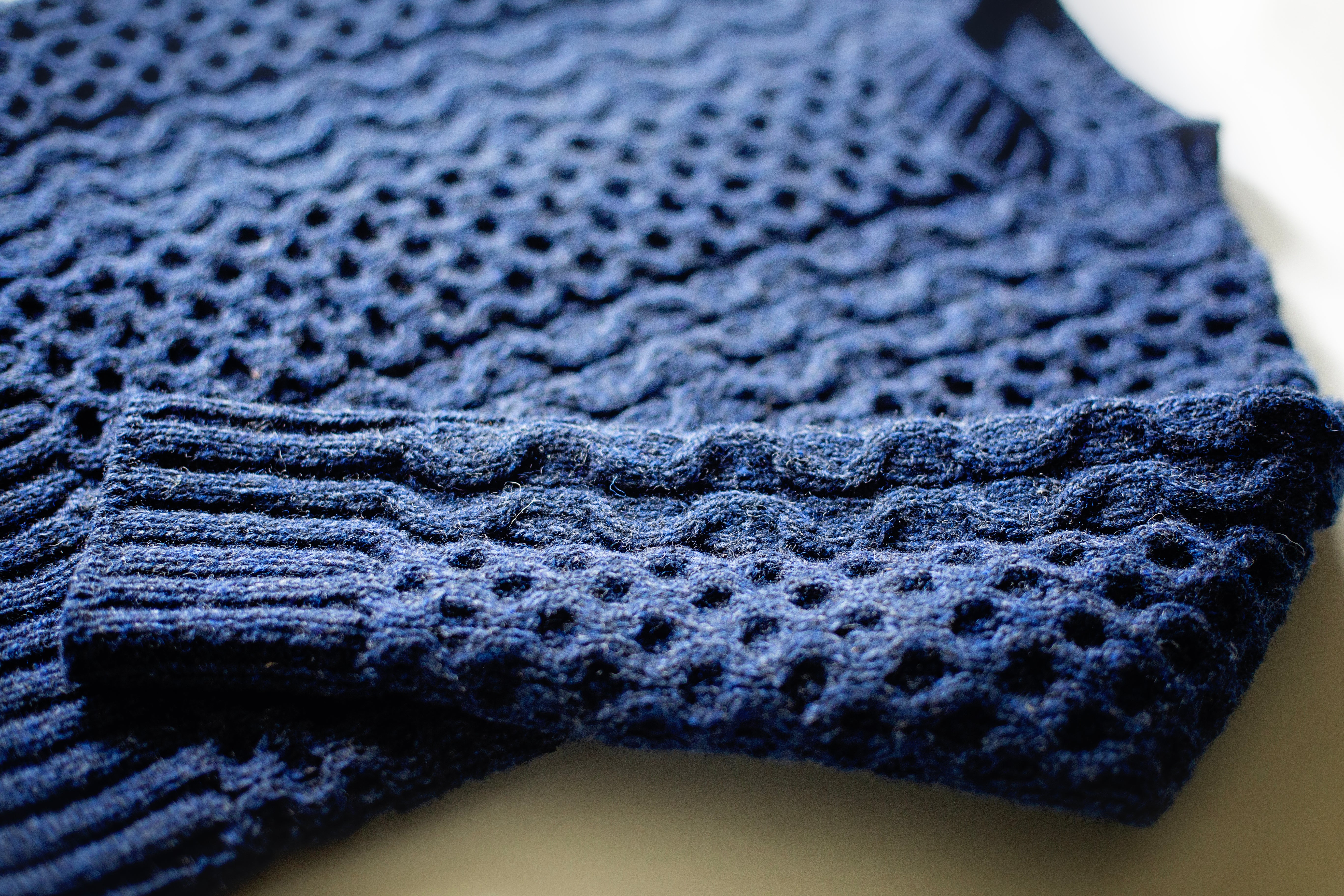 Tayler Anne Knits - The Apiary Sweater kit de laine