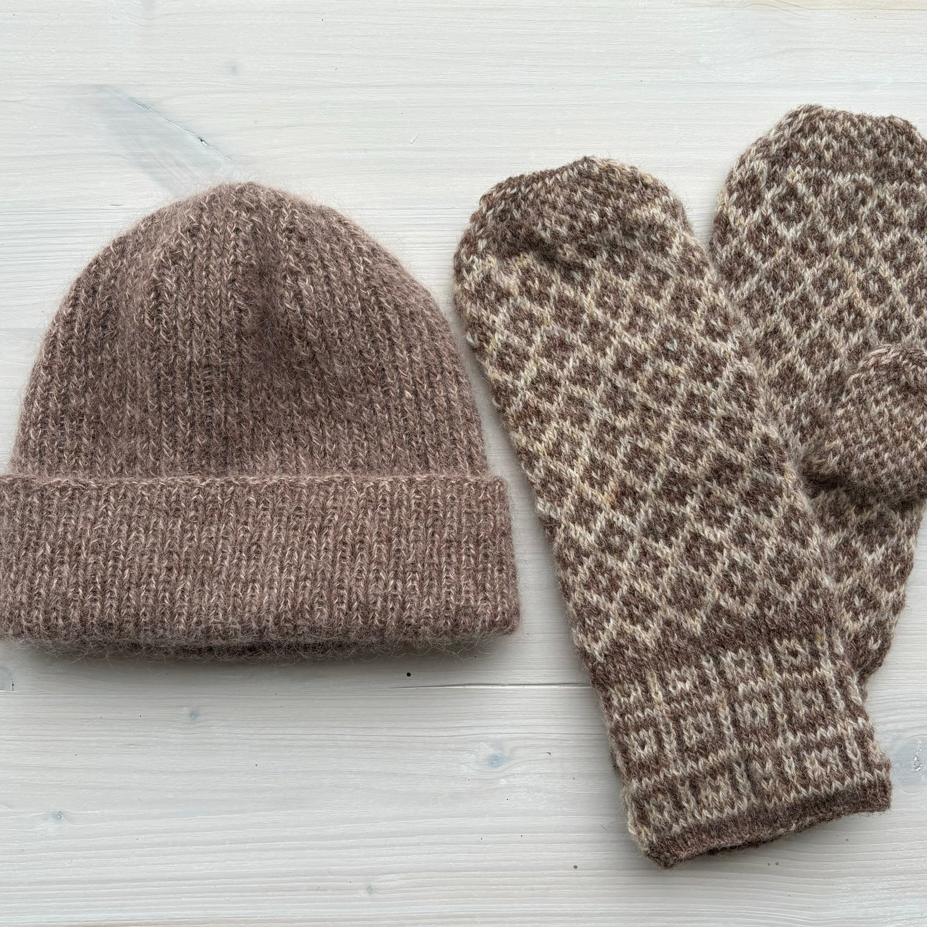 Matilda Mittens - PDF pattern in English
